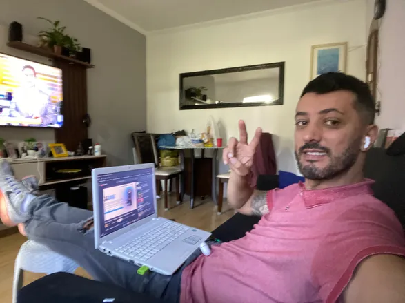 OnlyFans account  gugabatista8_reis header 2