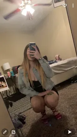OnlyFans account  izzykay avatar 1