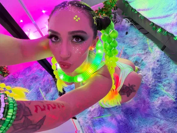 OnlyFans cuenta lilyjordan avatar 1
