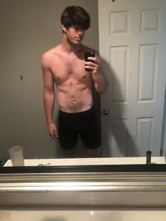 OnlyFans cuenta tallguyrye avatar 1