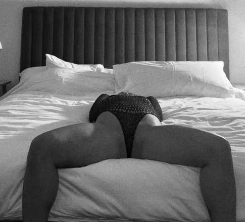 OnlyFans cuenta luscious_lizzie header 2