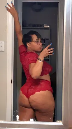 OnlyFans cuenta aquariusmami121 avatar 1