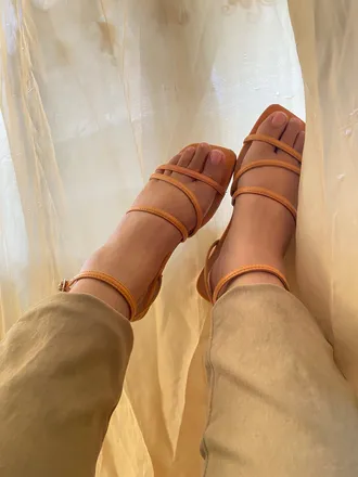 OnlyFans cuenta feet.youu header 2
