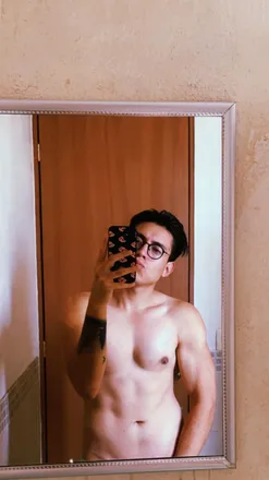 OnlyFans account  erick_sanchez10.95 header 2