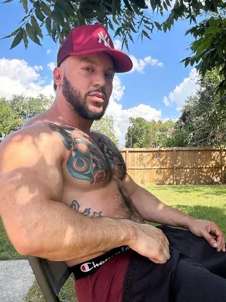 OnlyFans cuenta daddygnq avatar 1