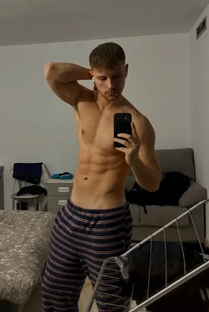 OnlyFans cuenta u270011565 header 2