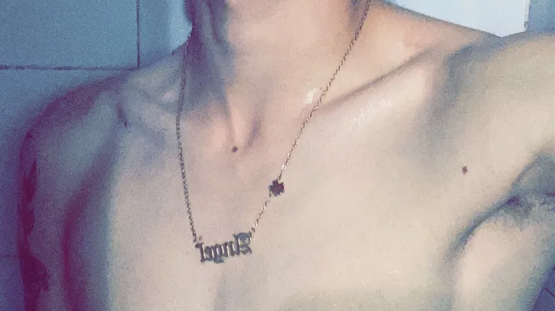 OnlyFans account  angelt22 header 2