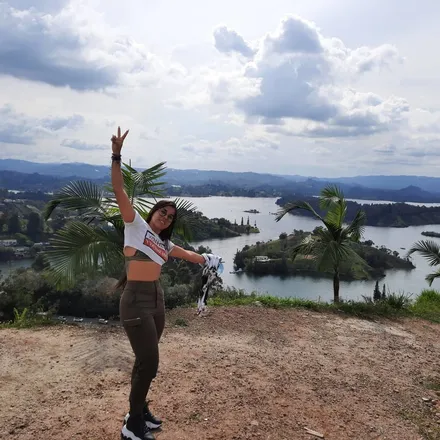 OnlyFans cuenta usammycasta12 header 1