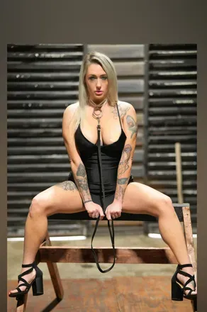 OnlyFans account  alexpriest avatar 1