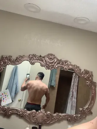 OnlyFans account  u123527621 avatar 1