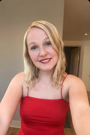 OnlyFans of staylaughingspicy