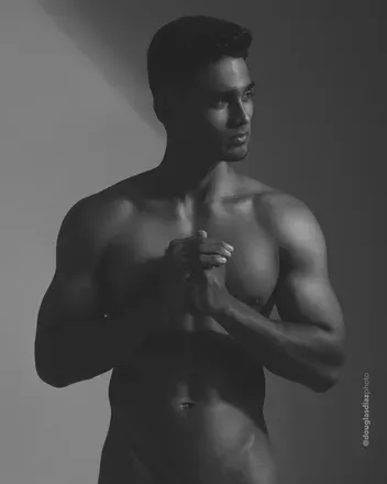 OnlyFans cuenta camiloch15 avatar 1