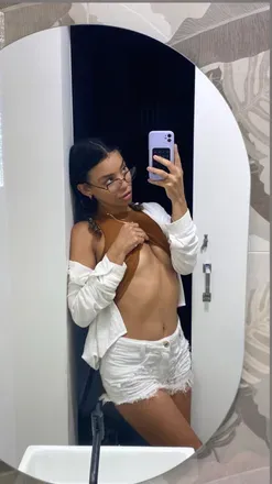 OnlyFans cuenta britmoreno avatar 1