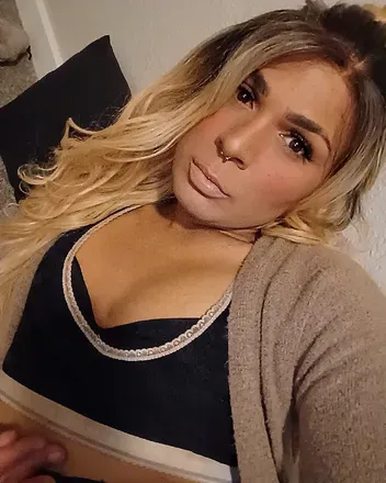 OnlyFans cuenta flirtinixx avatar 1
