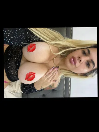 OnlyFans cuenta sexyblonde3 header 2
