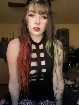 OnlyFans cuenta gothiclewdityqueen avatar 1