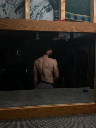 OnlyFans cuenta johnadrian-free header 2