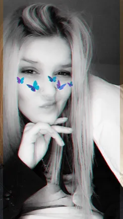OnlyFans cuenta viviqueen2 header 2