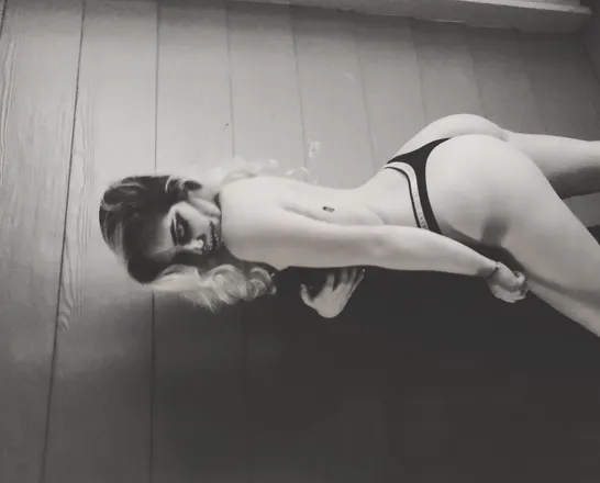 OnlyFans cuenta lana.xxx.loveless header 2