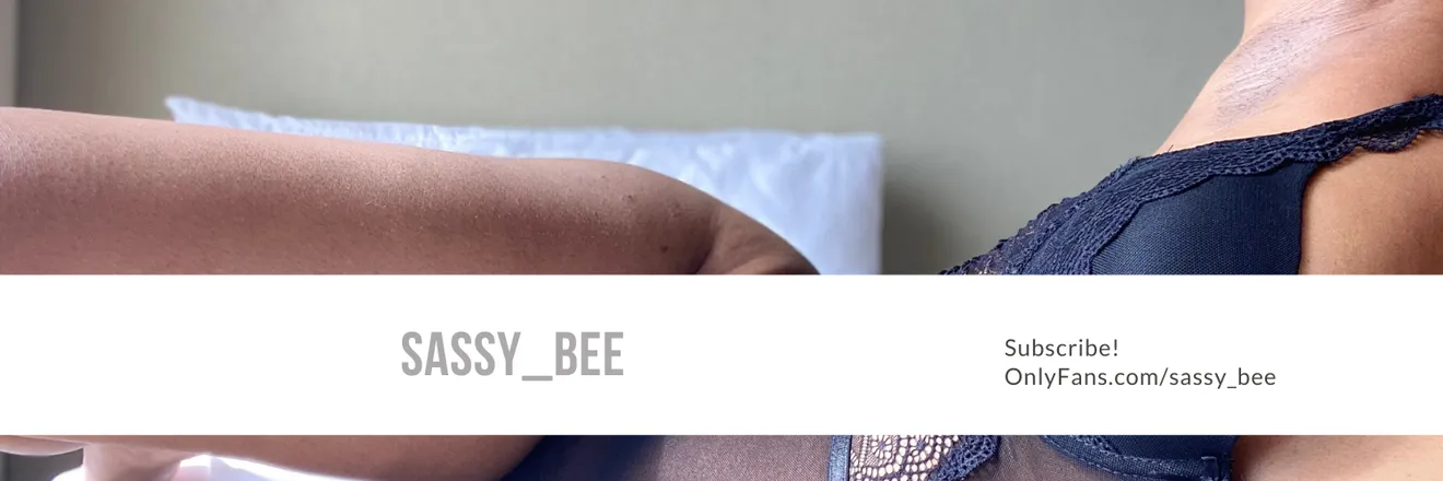 OnlyFans cuenta sassy_bee header 2