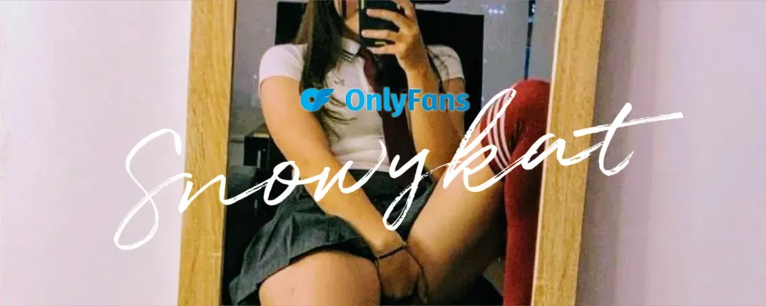 OnlyFans cuenta snowykatt header 2