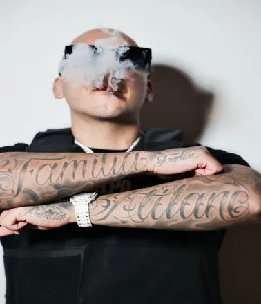 OnlyFans account  tudyguapo header 2