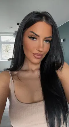 OnlyFans account  milliebinks avatar 1