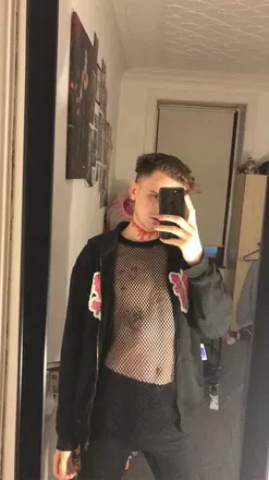 OnlyFans account  sensitiveboy avatar 1