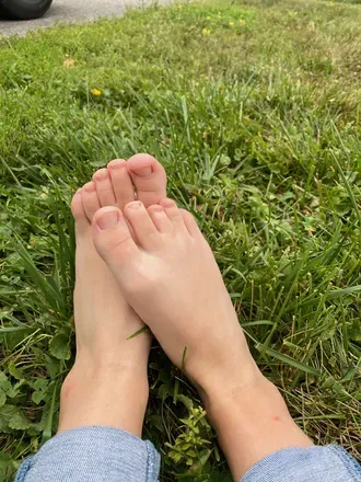 OnlyFans cuenta feetslave4u avatar 1