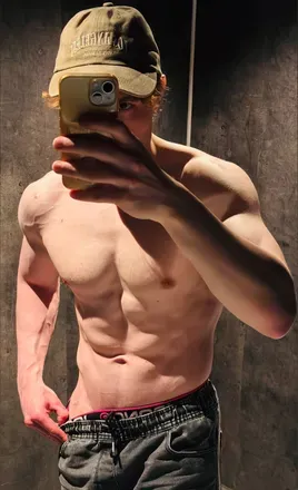 OnlyFans cuenta maximillian_wolf avatar 1