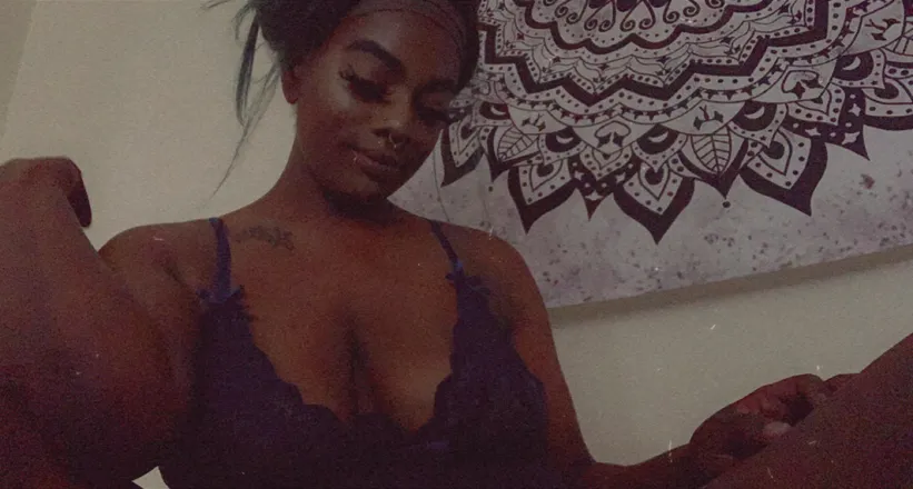 OnlyFans cuenta luuv158 header 2