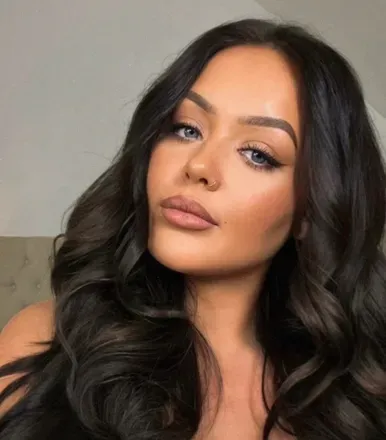 OnlyFans account  bychloexo avatar 1