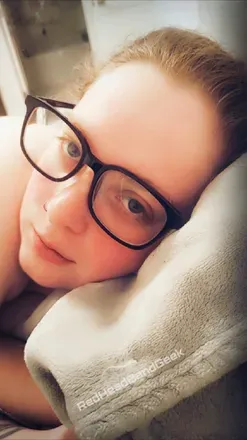 OnlyFans cuenta redheadbandgeek avatar 1