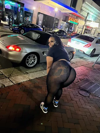 OnlyFans cuenta brwnskingrl header 2