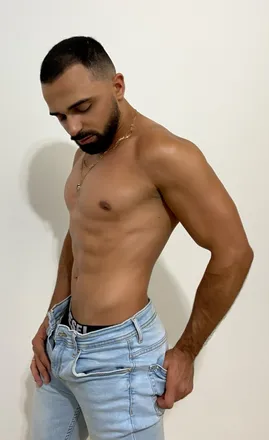 OnlyFans cuenta almatheuss header 2