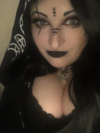 OnlyFans cuenta miserismurdr avatar 1