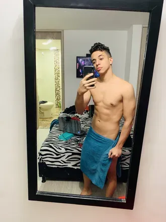 OnlyFans cuenta danyer3xxx header 2