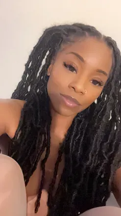 OnlyFans cuenta uluvmarley header 2