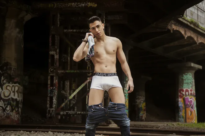 OnlyFans cuenta gustavo-xxl header 2