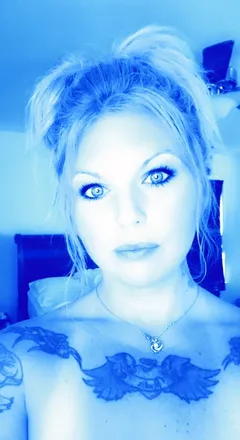 OnlyFans cuenta u229288627 header 2