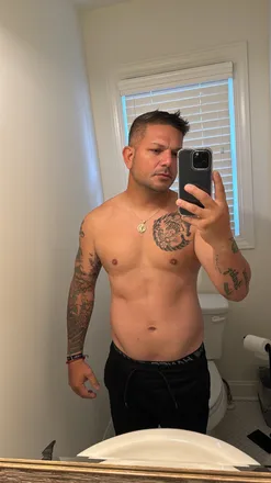 OnlyFans account  aaronp13 header 2