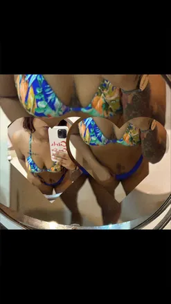 OnlyFans cuenta iamnay header 2