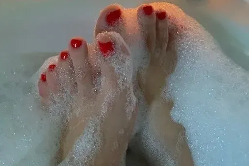 OnlyFans cuenta barefootbaee avatar 1