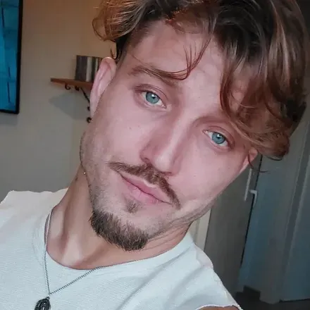 OnlyFans cuenta russianjewboy12 avatar 1