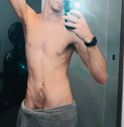 OnlyFans cuenta hungtwink76 avatar 1