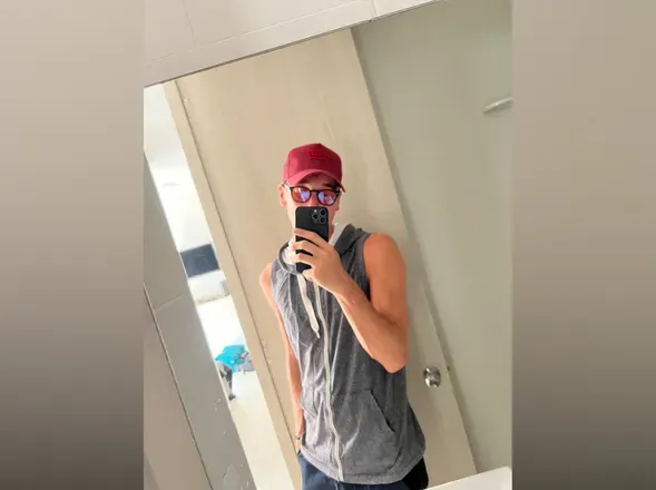 OnlyFans cuenta luis4u_42 avatar 1