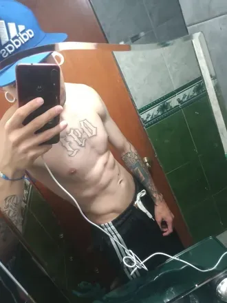 OnlyFans cuenta juli.aparicio99 avatar 1