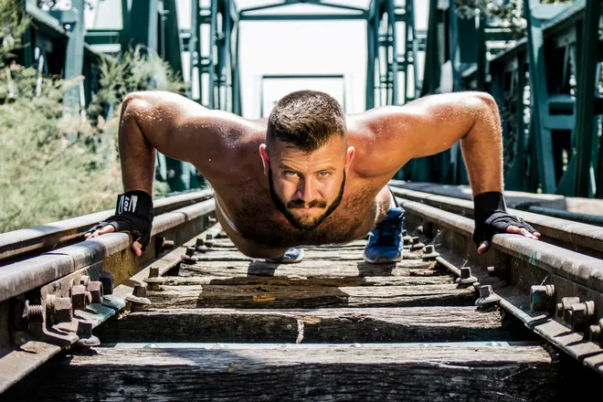 OnlyFans account  leogrin header 2