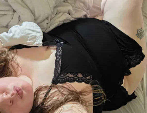 OnlyFans account  fruitcheeks header 2