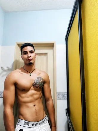 OnlyFans cuenta sotogior22 header 2